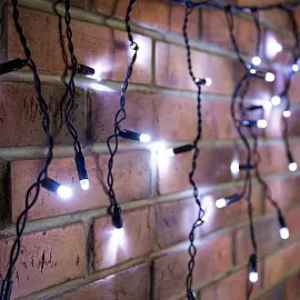 Гирлянда светодиодная уличная Neon-Night Айсикл бахрома белый свет 88 светодиодов (2.4х0.6 м)