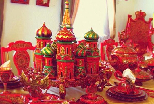 С Днём России!