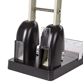 Дырокол металлический МОЩНЫЙ BRAUBERG "Heavy duty", до 150 л., черный, 226870
