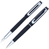 Набор пишущих принадлежностей Diplomat Me pen (шариковая ручка, перьевая ручка, футляр, артикул производителя D41201060) фото Набор пишущих принадлежностей Diplomat Me pen (шариковая ручка, перьевая ручка, футляр, артикул производителя D41201060)