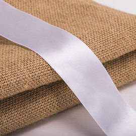 Лента атласная ширина 50 мм, длина 23 м, белая, BRAUBERG, 591519 фото Лента атласная ширина 50 мм, длина 23 м, белая, BRAUBERG, 591519