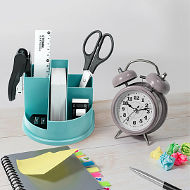 Настольная подставка СТАММ "Авангард", пластиковая, темно-зеленая фото Настольная подставка СТАММ "Авангард", пластиковая, темно-зеленая