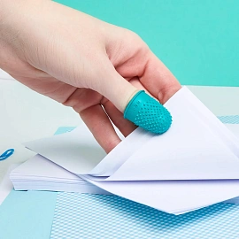 Напальчник для бумаги Attache диаметр 20 мм зеленый