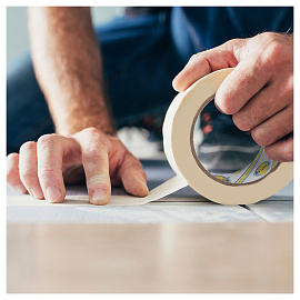 Клейкая лента малярная Aviora, 38мм*50м, креппированная, инд. упаковка фото Клейкая лента малярная Aviora, 38мм*50м, креппированная, инд. упаковка