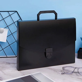 Папка-портфель пластиковая Attache A4 черная (31.7х24 см, 1 отделение) фото Папка-портфель пластиковая Attache A4 черная (31.7х24 см, 1 отделение)