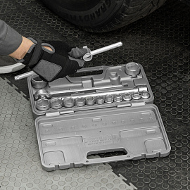 Набор инструмента автомобильный НИЗ № 2 10-32 мм 1/2" 16 предметов (13442)