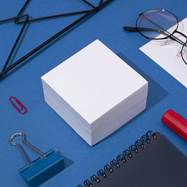 Блок для записей Attache Economy 80x80x40 мм белый проклеенный (плотность 65 г/кв.м)