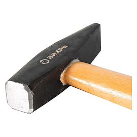 Молоток слесарный Вихрь с деревянной рукояткой 400 г (73/6/8/2)