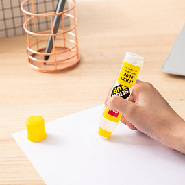 Клей канцелярский жидкий Deli 50 мл прозрачный пластиковый аппликатор