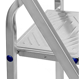 Стремянка алюминиевая Сибртех 4 ступени (97714)