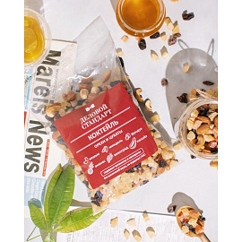 Коктейль из сухофруктов и орехов Деловой Стандарт 500 г