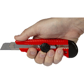 Нож универсальный Attache Selection SX28-1 (ширина лезвия 18 мм)