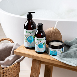 Скраб для тела Synergetic Кокос и масло макадамии 300 мл