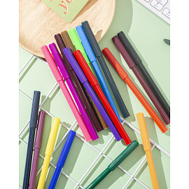 Фломастеры №1 School Отличник 18 цветов с вентилируемыми колпачками смываемые