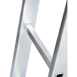 Лестница-трансформер Комус алюминиевая четырёхсекционная 4x16 ступеней