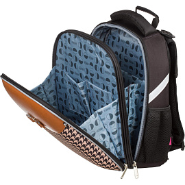 Ранец Комус Класс Basic Fashion анатомический черный с двумя отделениями