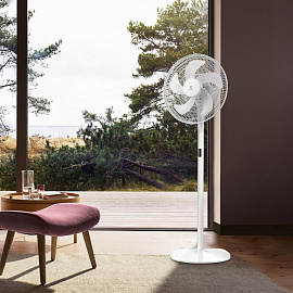 Вентилятор напольный Elecrolux EFF-1002i белый