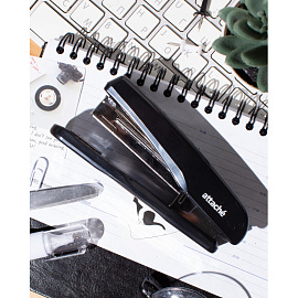 Степлер Attache 8215 до 25 листов черный (скобы № 24/6, 26/6)