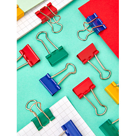 Зажимы для бумаг Комус 19 мм цветные (48 штук в упаковке)