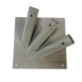 Кронштейн для флагштоков металлический 20x20 см (диаметр 2.5 см, тройной)