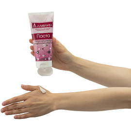 Паста Алиранта очищающая для рук с натуральным абразивом 200 мл (20003)