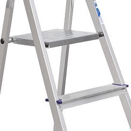 Стремянка алюминиевая 4 ступени Алюмет Ам704