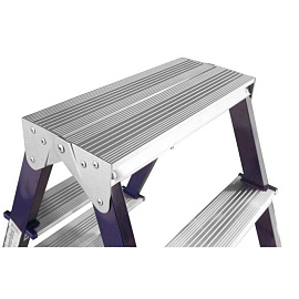 Стремянка алюминиевая/стальная двусторонняя Алюмет MD8205 2x5 ступеней