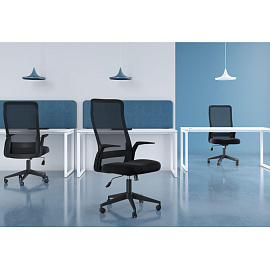 Кресло для руководителя Chairman 573 чёрное (сетка/ткань, пластик) фото Кресло для руководителя Chairman 573 чёрное (сетка/ткань, пластик)