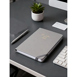 Ежедневник недатированный Attache искусственная кожа А5 136 листов серый с фиксирующей резинкой