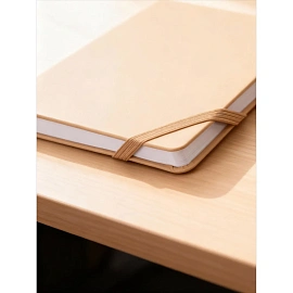 Ежедневник недатированный Attache искусственная кожа А5 136 листов бежевый с фиксирующей резинкой