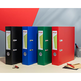 Папка-регистратор Комус Экономи 75 мм чёрная бумвинил/бумага с защитным уголком