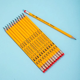 Карандаш чернографитный HB с ластиком Deli Scribe заточенный шестигранный