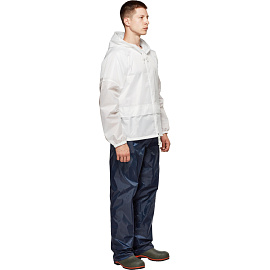 Куртка-ветровка влагозащитная демисезонная Русский дождевик Лидер полиэстер на молнии с капюшоном белая (размер 44-46, рост 170-176) фото Куртка-ветровка влагозащитная демисезонная Русский дождевик Лидер полиэстер на молнии с капюшоном белая (размер 44-46, рост 170-176)