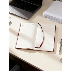 Ежедневник недатированный Attache Flex искусственная кожа Soft Touch А5 136 листов бордовый с фиксирующей резинкой (бордовый обрез)