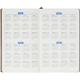 Ежедневник недатированный Attache Flex искусственная кожа Soft Touch А5 136 листов коричневый с фиксирующей резинкой (коричневый обрез)