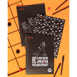 Папка-уголок Комус Три Богатыря А4 пластиковая 180 мкм черная (3 штуки в упаковке)