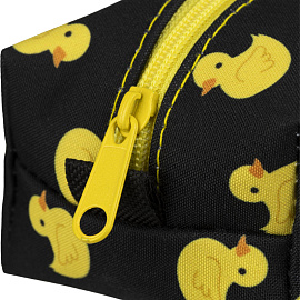 Пенал-косметичка односекционный Комус Класс Утки черный