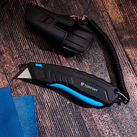 Нож безопасный TOPFORT 19 мм с кобурой (пластиковый корпус, 1960426)