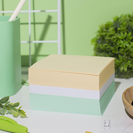 Блок для записей Attache 90x90x50 мм цветной (плотность 80 г/кв.м)