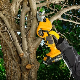 Секатор аккумуляторный Denzel CP-30 18В Li-Ion 59435