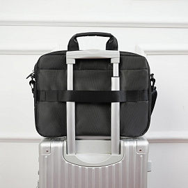 Сумка для ноутбука 15.6 Lamark L245 черная (L245 Black) фото Сумка для ноутбука 15.6 Lamark L245 черная (L245 Black)