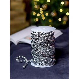 Бусы новогодние на елку Miland Волшебство 1000 см пластиковые серебристые фото Бусы новогодние на елку Miland Волшебство 1000 см пластиковые серебристые