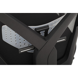 Кресло для руководителя RV Design Oliver черное (сетка/ткань, пластик)