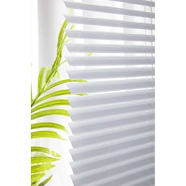 Жалюзи Комус Мебель горизонтальные День-Ночь металлические белые (60х160 см)