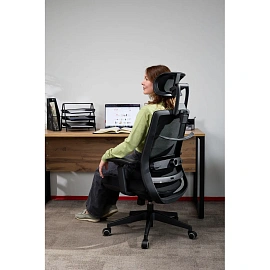 Кресло для руководителя Easy Chair 520 STC чёрное (сетка/ткань, пластик)