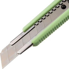 Нож универсальный Attache 18 мм (SX33)