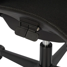 Кресло BN_Zm_EChair-600 MC сетка, черный