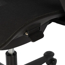 Кресло BN_Zm_EChair-600 MC сетка, черный