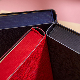 Ежедневник недатированный Attache искусственная кожа А5 160 листов красный (красный обрез)