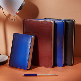 Ежедневник недатированный Attache Priority искусственная кожа тиснение А5 160 листов коричневый